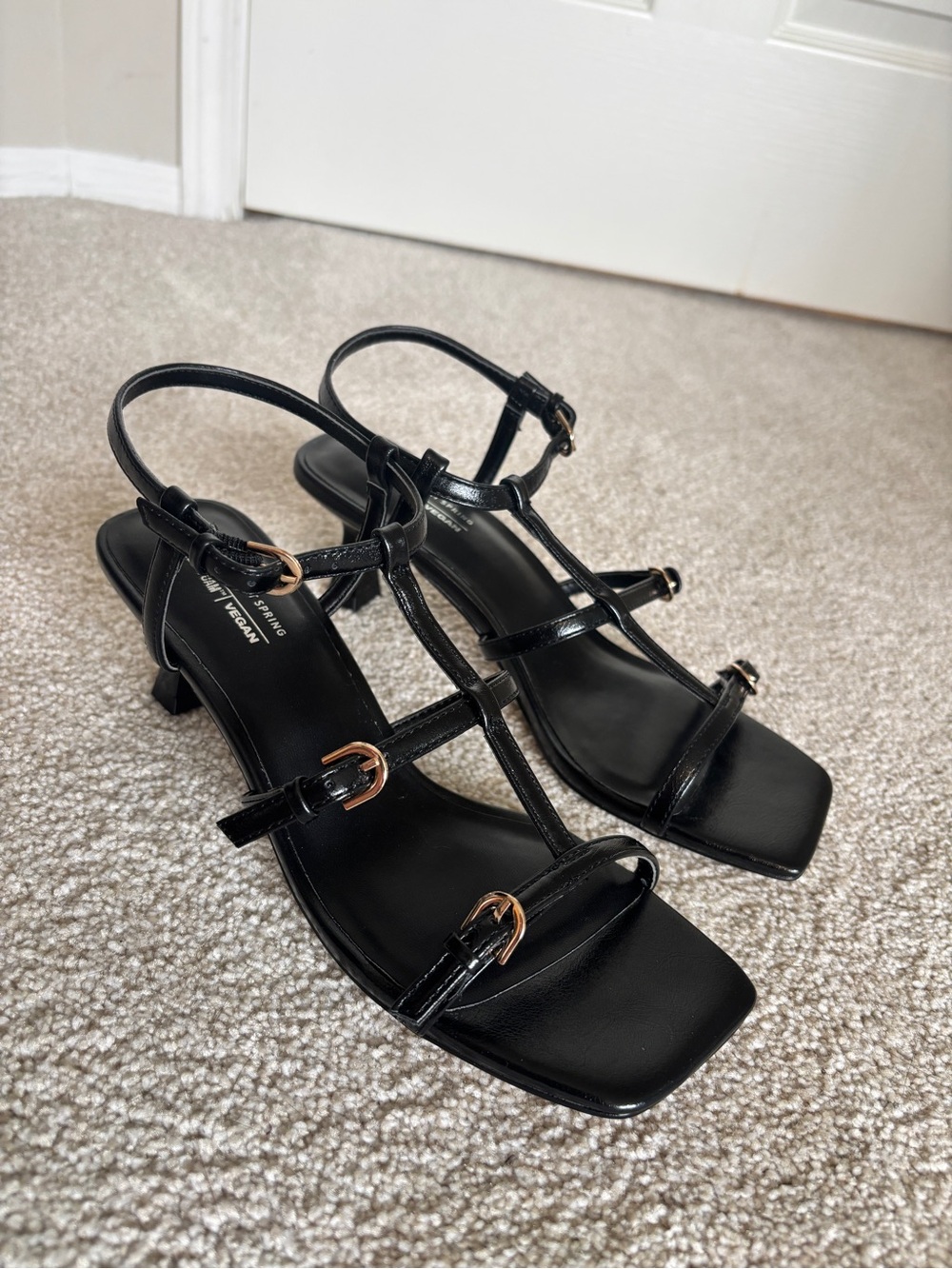 Women's Black Strappy Mid-Heel Sandals